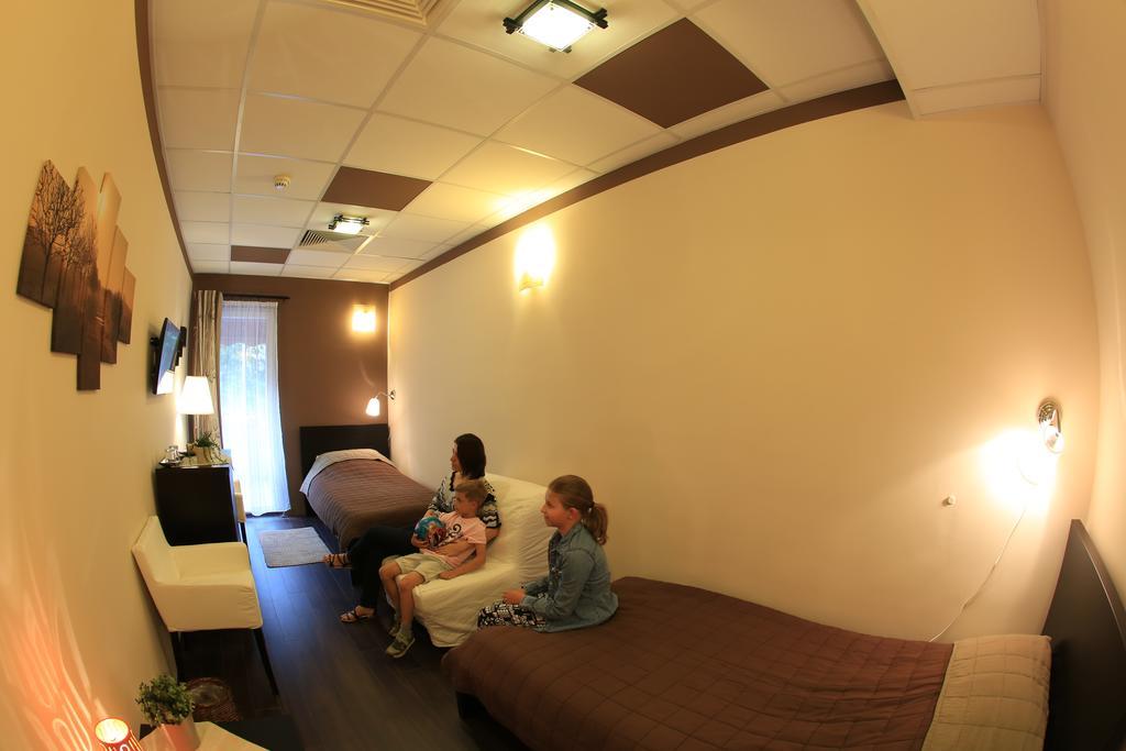Bed and Breakfast Napraforgó Wellness Ház és Panzió Pécs Exterior foto